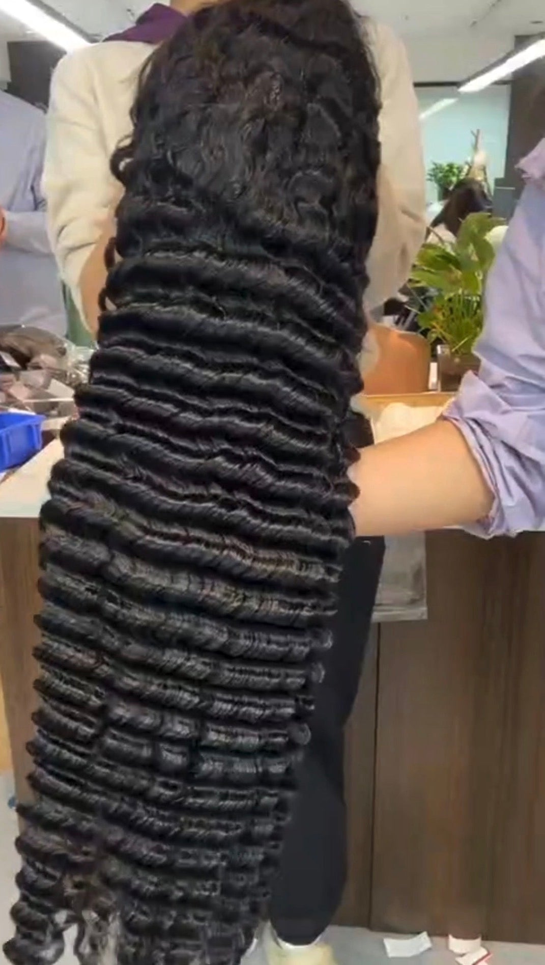 Deep Wave Transparent Lace Front Wig Pre Plucked 13x4 13x6 Virgin Raw Vietnamese
Human Hair Wigs