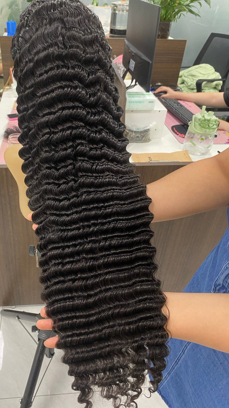 Deep Wave Transparent Lace Front Wig Pre Plucked 13x4 13x6 Virgin Raw Vietnamese
Human Hair Wigs